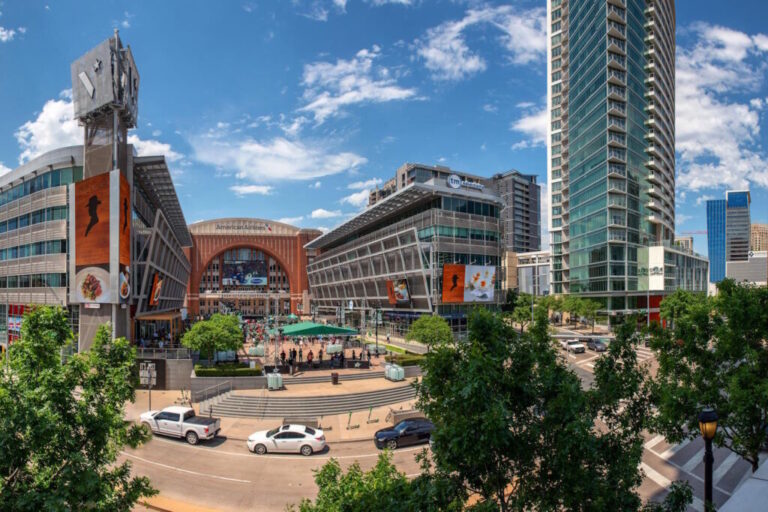 DSC 3325a 3 2 1024x683 1 768x512