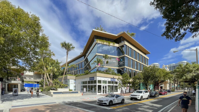 IMG 7387 926CF25F 5E90 45BD 87363EEE47D5CBC6 5e1db917 5498 4cca aa71e123e2d65293 768x432