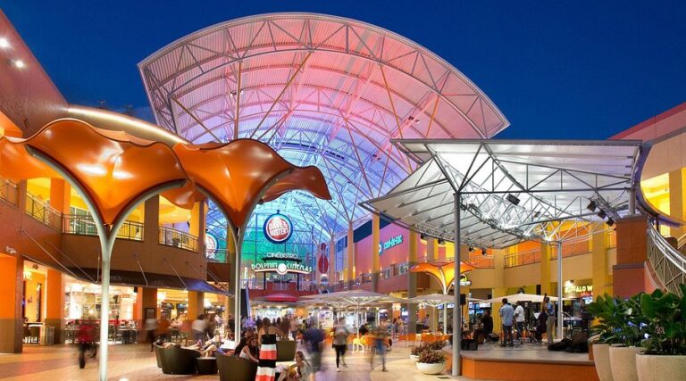 dolphin mall ramblas 768x427